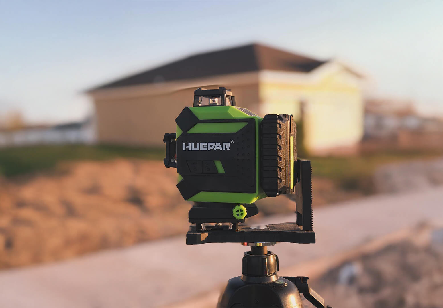 Niveau Laser Huepar 704CG